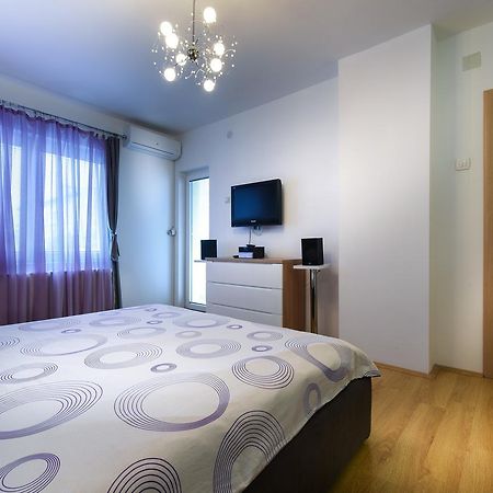 Skopje Deluxe Apartments Ngoại thất bức ảnh