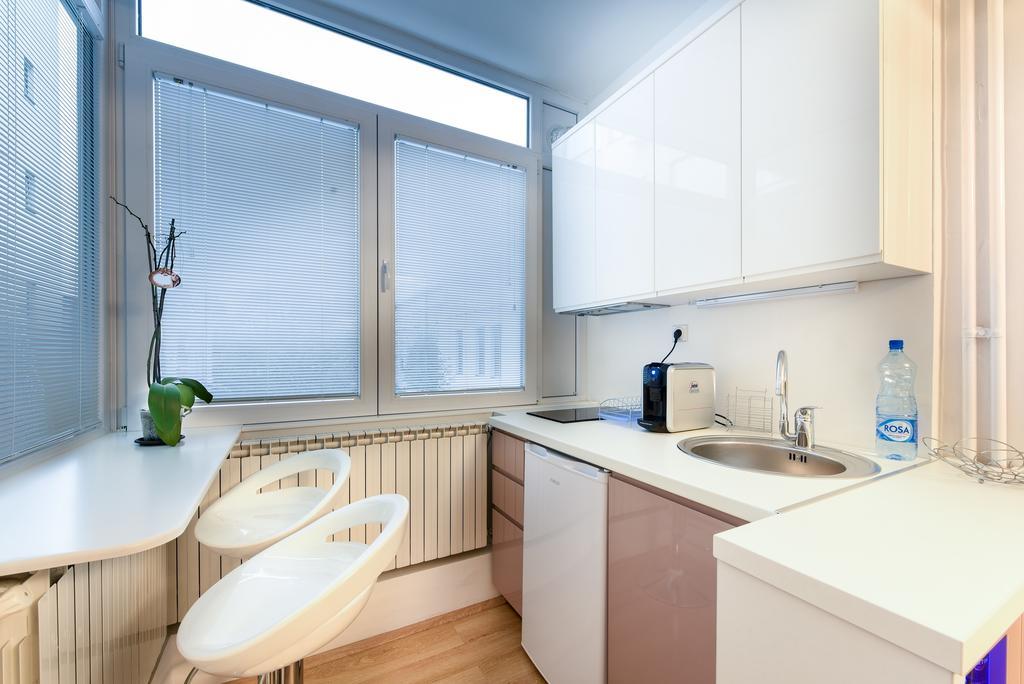 Skopje Deluxe Apartments Ngoại thất bức ảnh